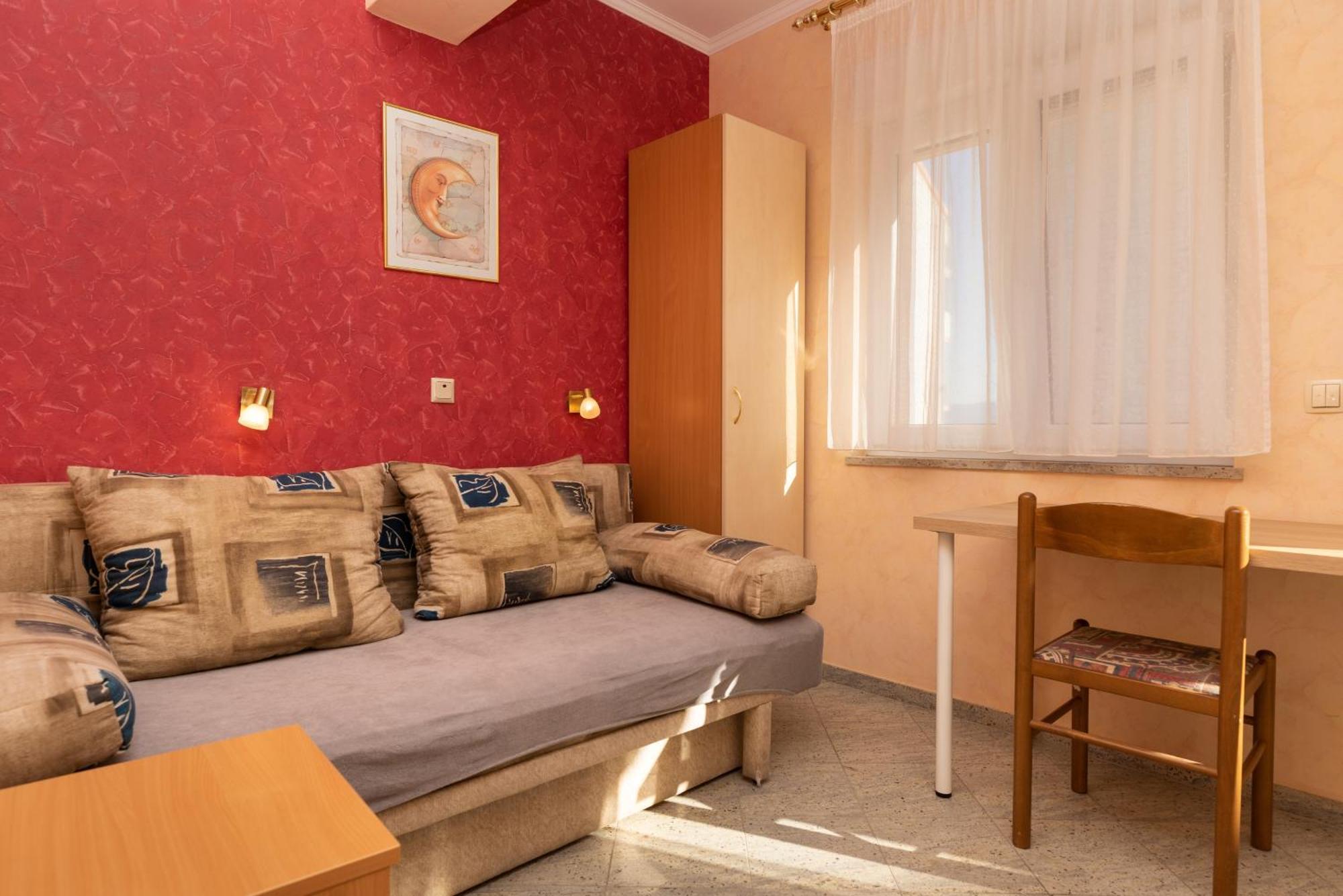 Apartments By The Sea Duce, Omis - 5973 エクステリア 写真