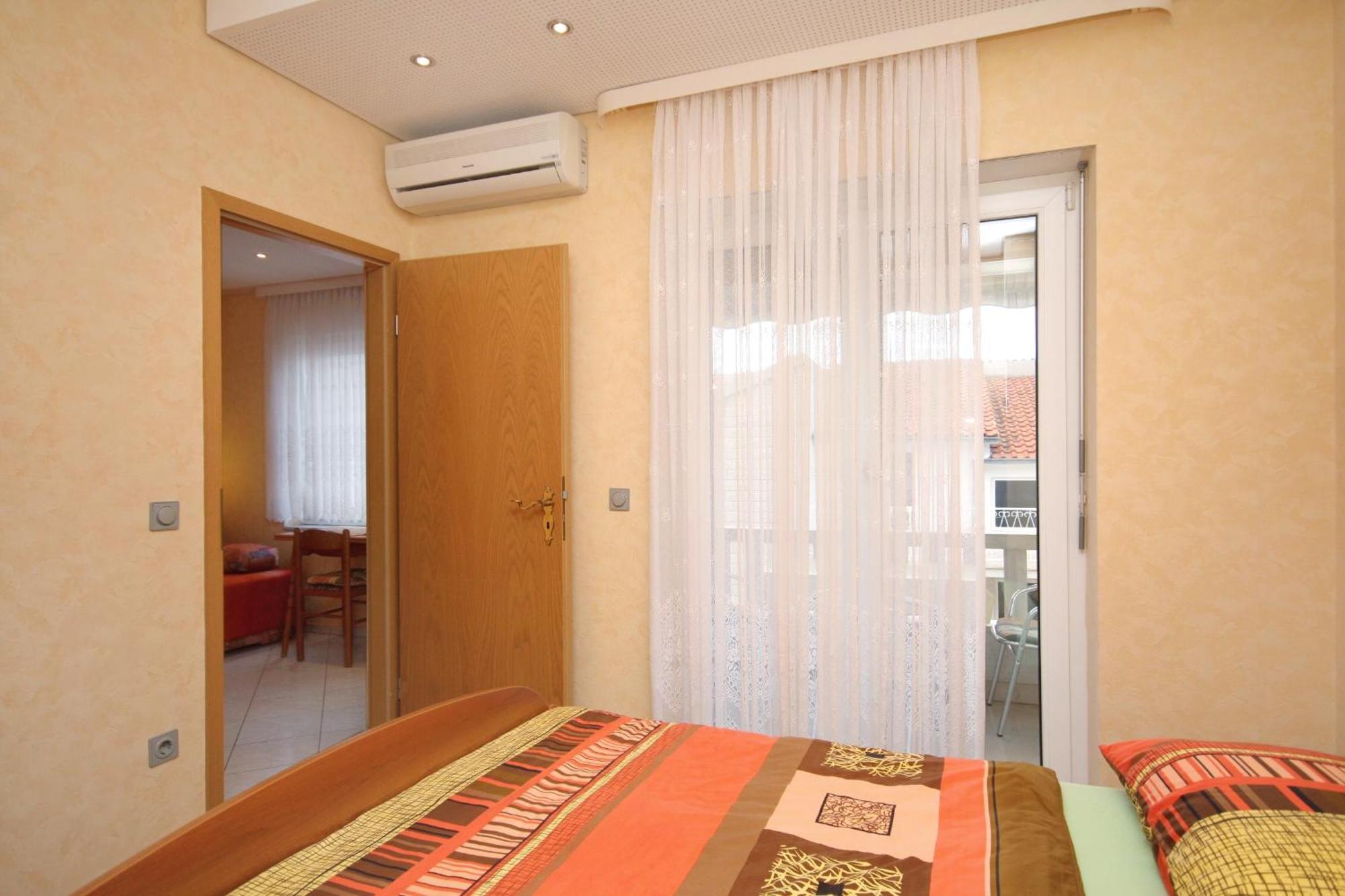 Apartments By The Sea Duce, Omis - 5973 部屋 写真