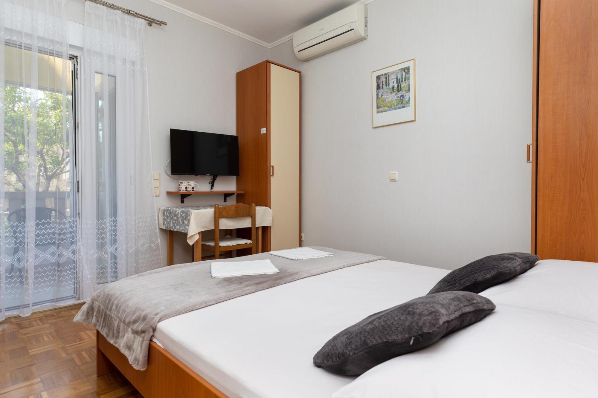 Apartments By The Sea Duce, Omis - 5973 部屋 写真
