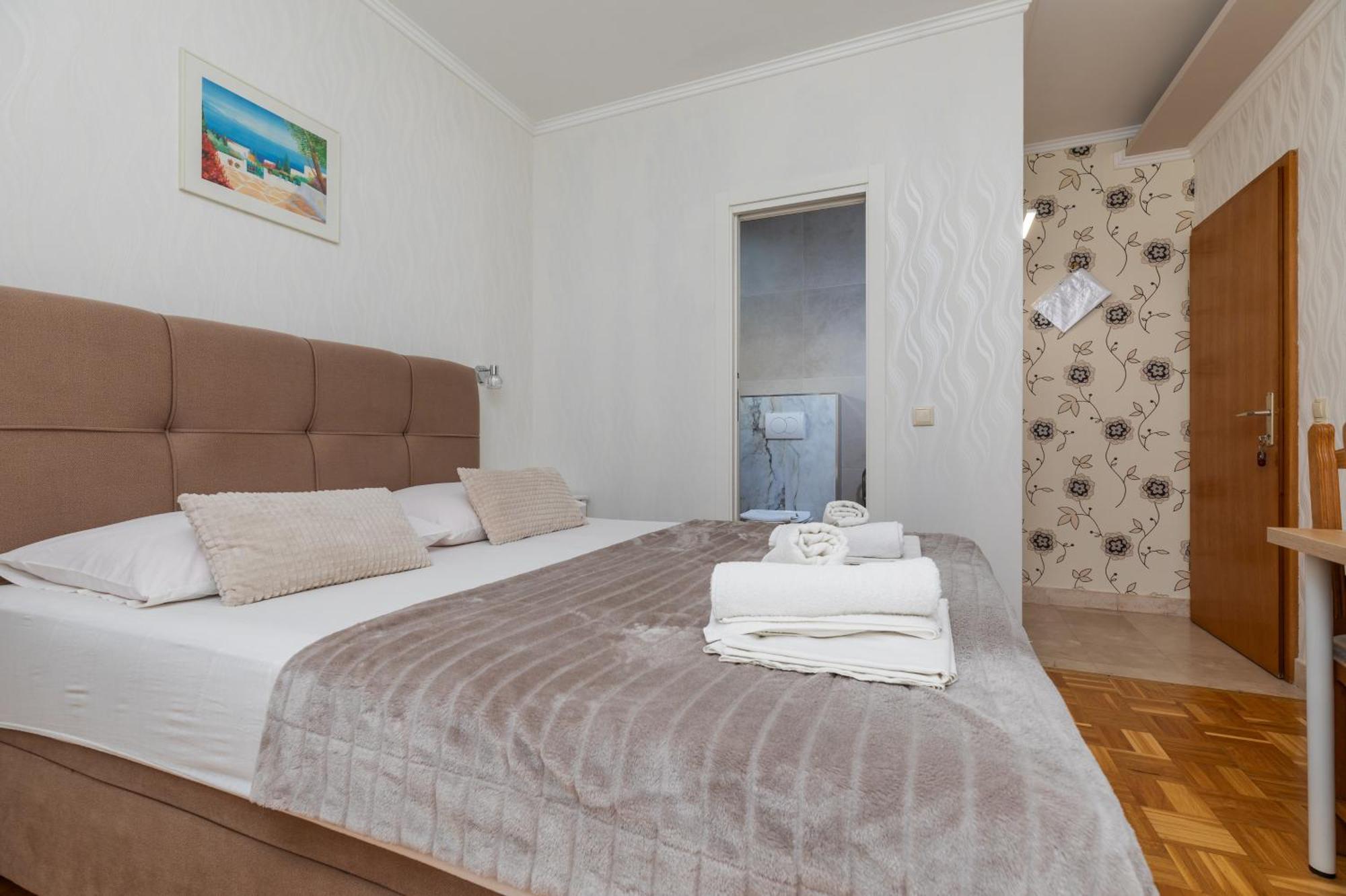 Apartments By The Sea Duce, Omis - 5973 部屋 写真