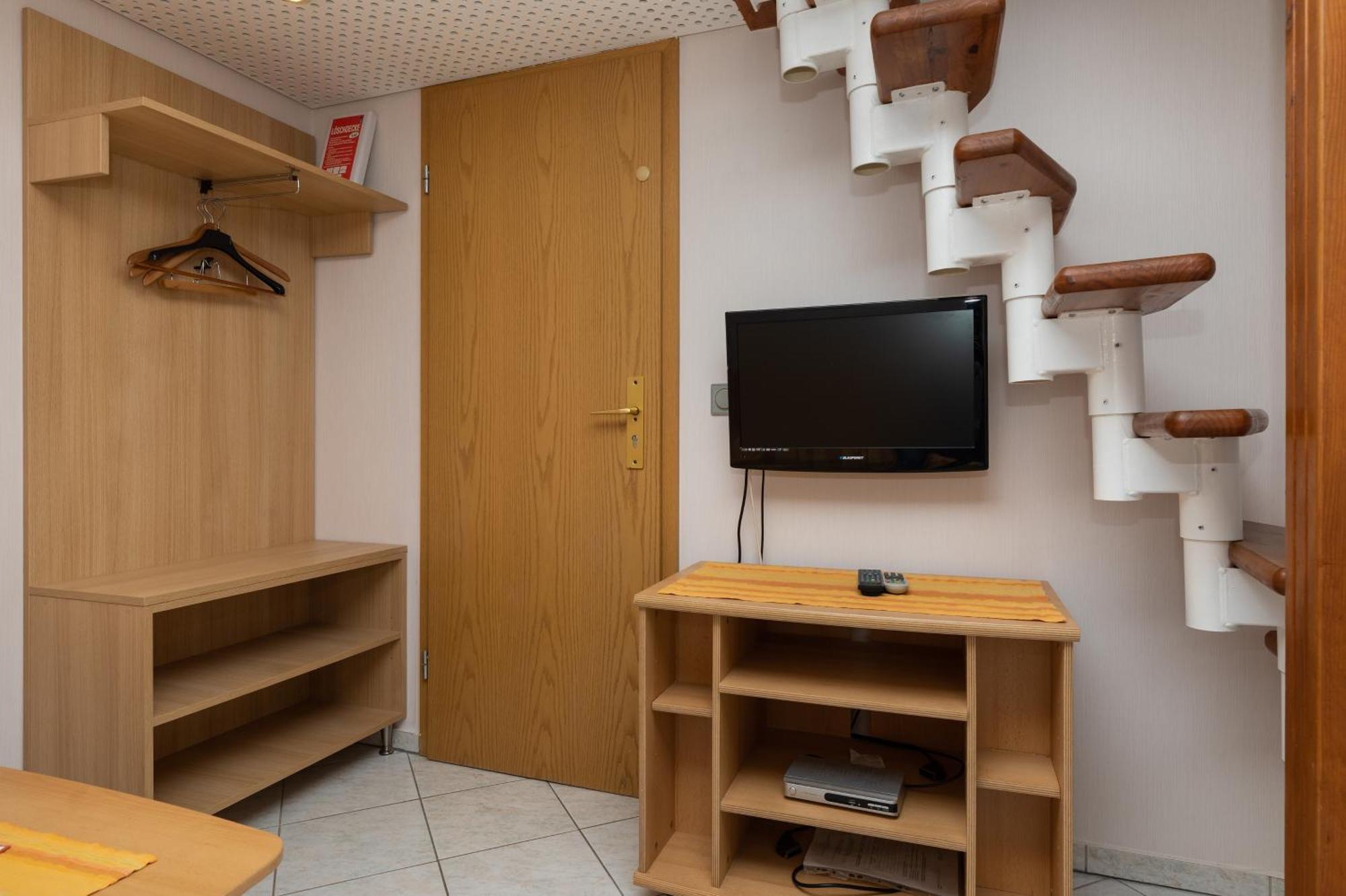 Apartments By The Sea Duce, Omis - 5973 部屋 写真