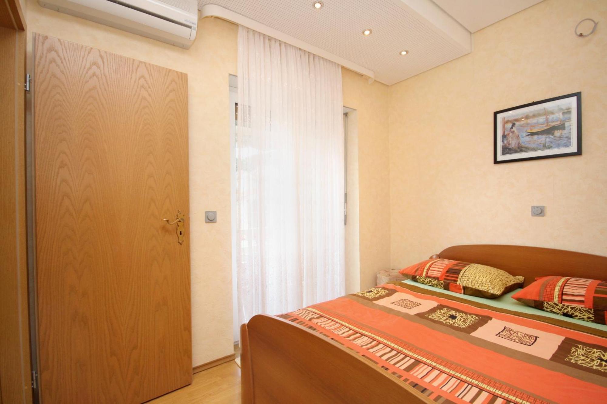 Apartments By The Sea Duce, Omis - 5973 部屋 写真